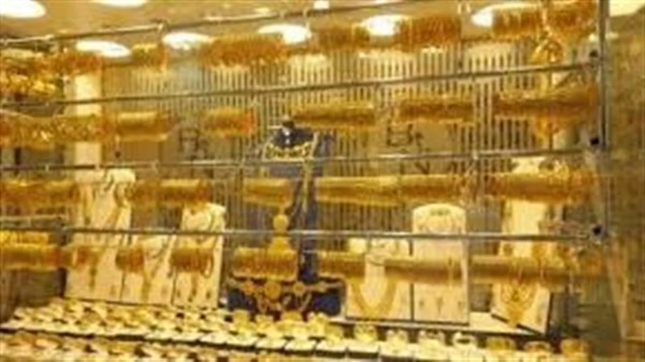 تحركات مفاجئة بأسواق الصاغة.. سعر الذهب اليوم الخميس بعد الارتفاع الجديد بمصر